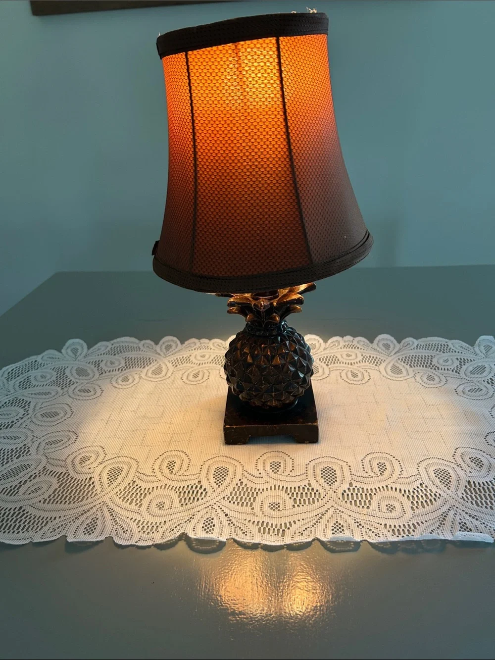 Vintage Brown Pineapple Lantern Table Lamp with Brown Shade